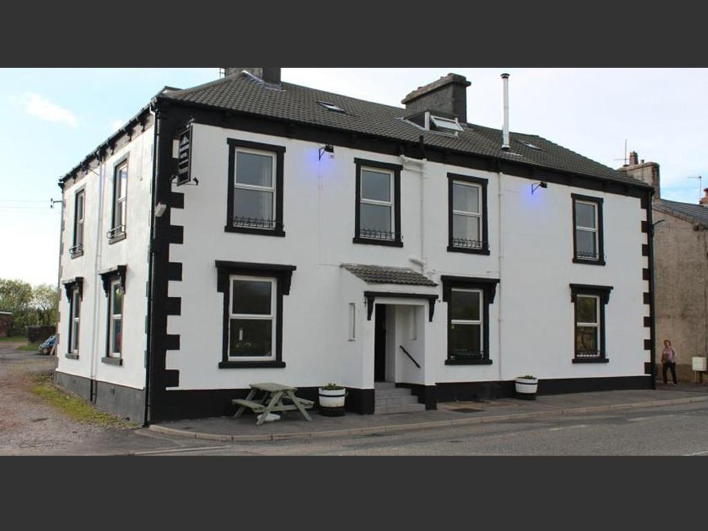 Parkside Hotel Cleator Moor Exterior photo